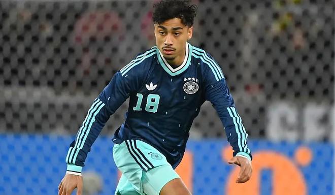 布朗：我只想为德国队效力；知道豪门的兴趣但我专注于自己